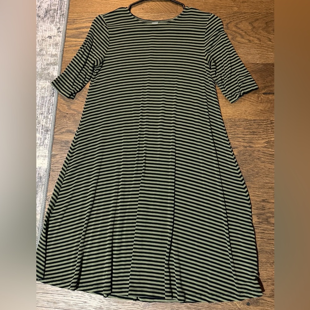 Old Navy Black and Green Striped Dress